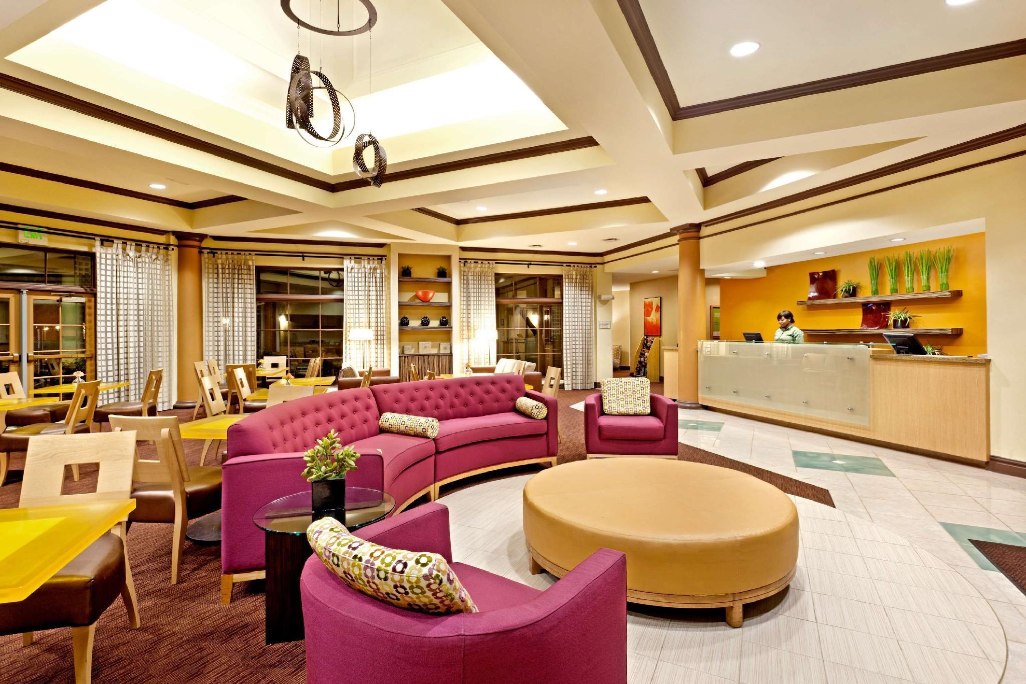 La Quinta By Wyndham Raleigh Cary Hotel Exterior foto