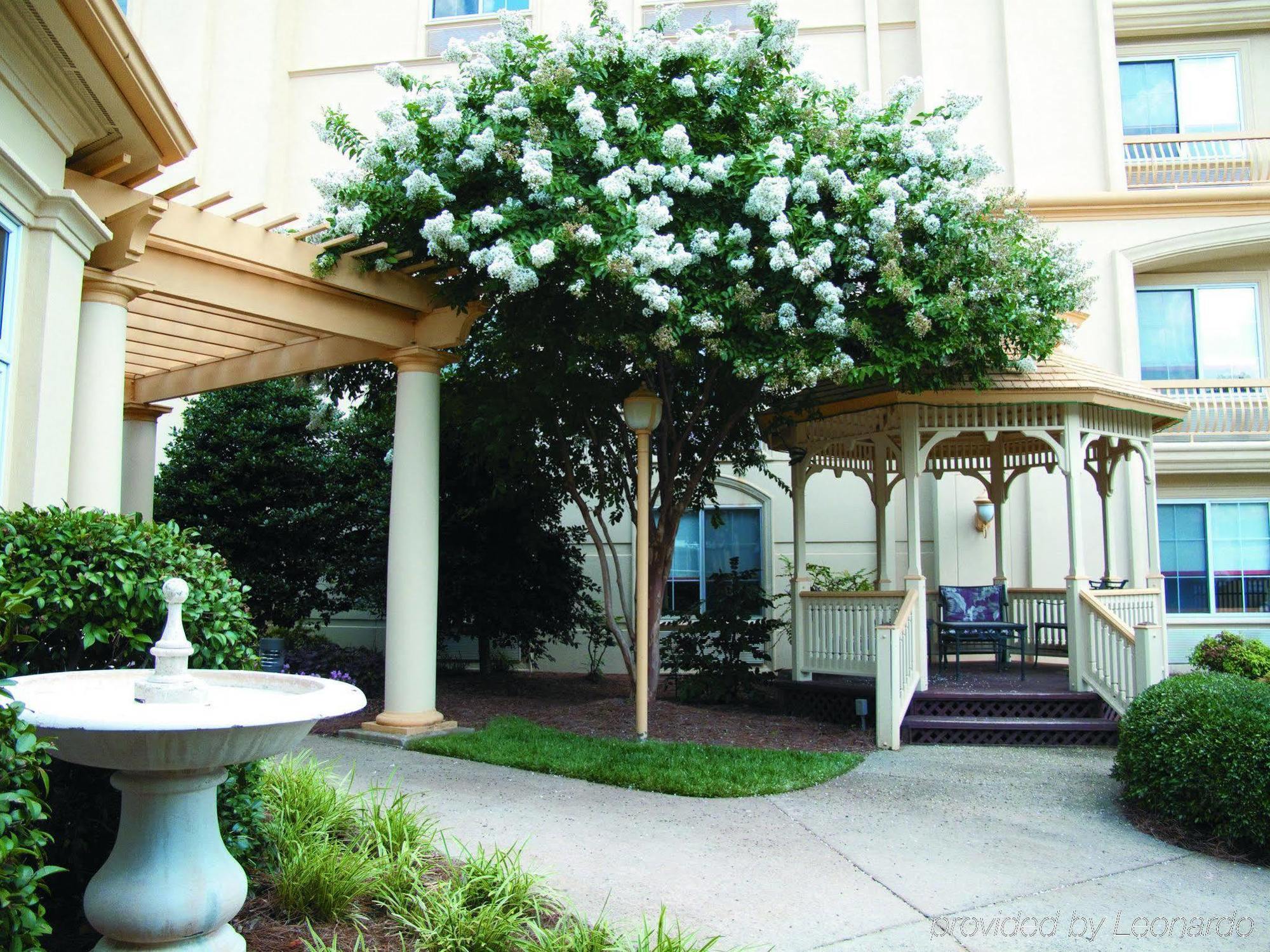 La Quinta By Wyndham Raleigh Cary Hotel Exterior foto